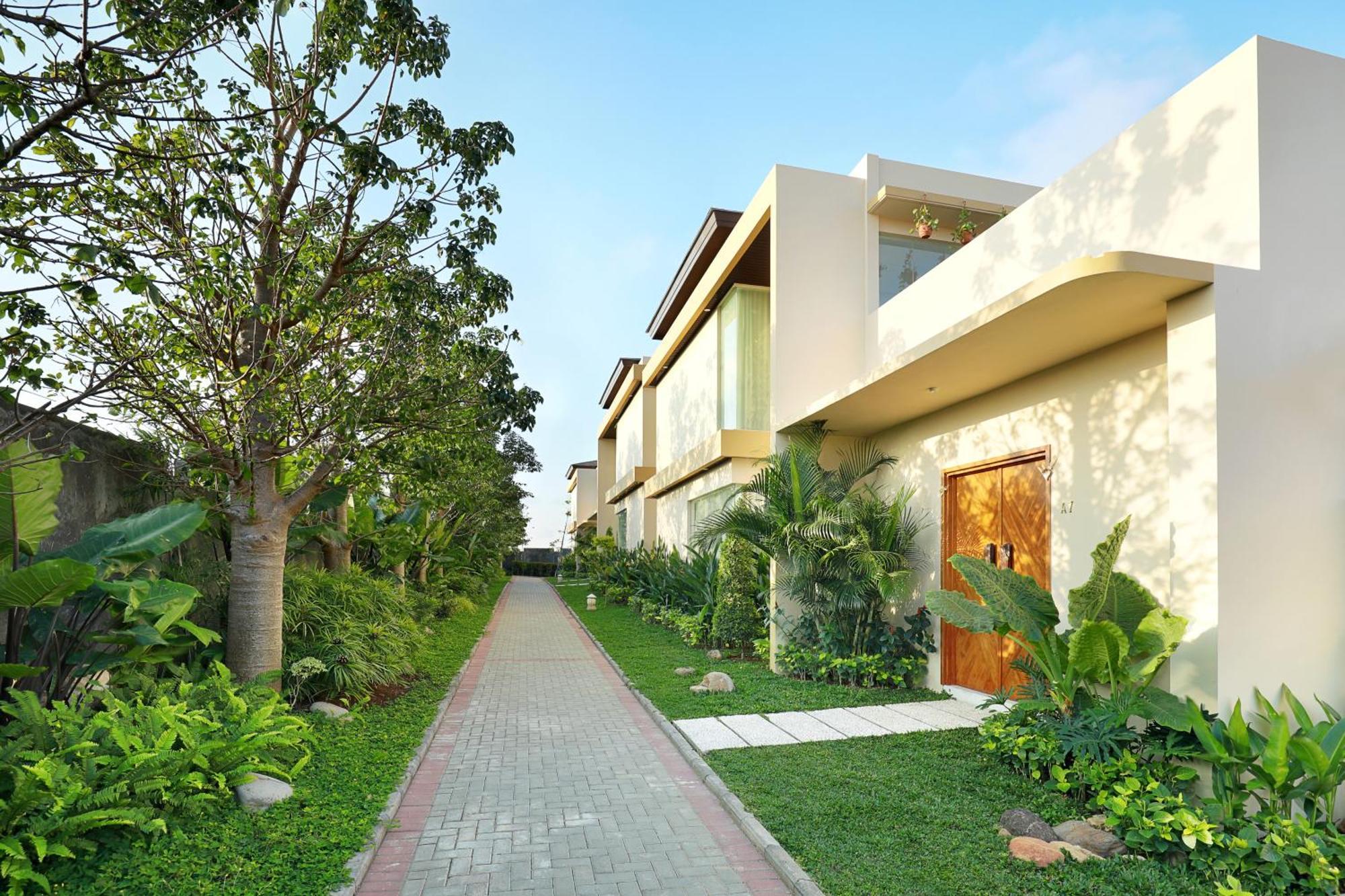 4-Br Private Pool Dharmawangsa Villa Kampial 10Min To Btdc Nusa Dua Ungasan  Bagian luar foto