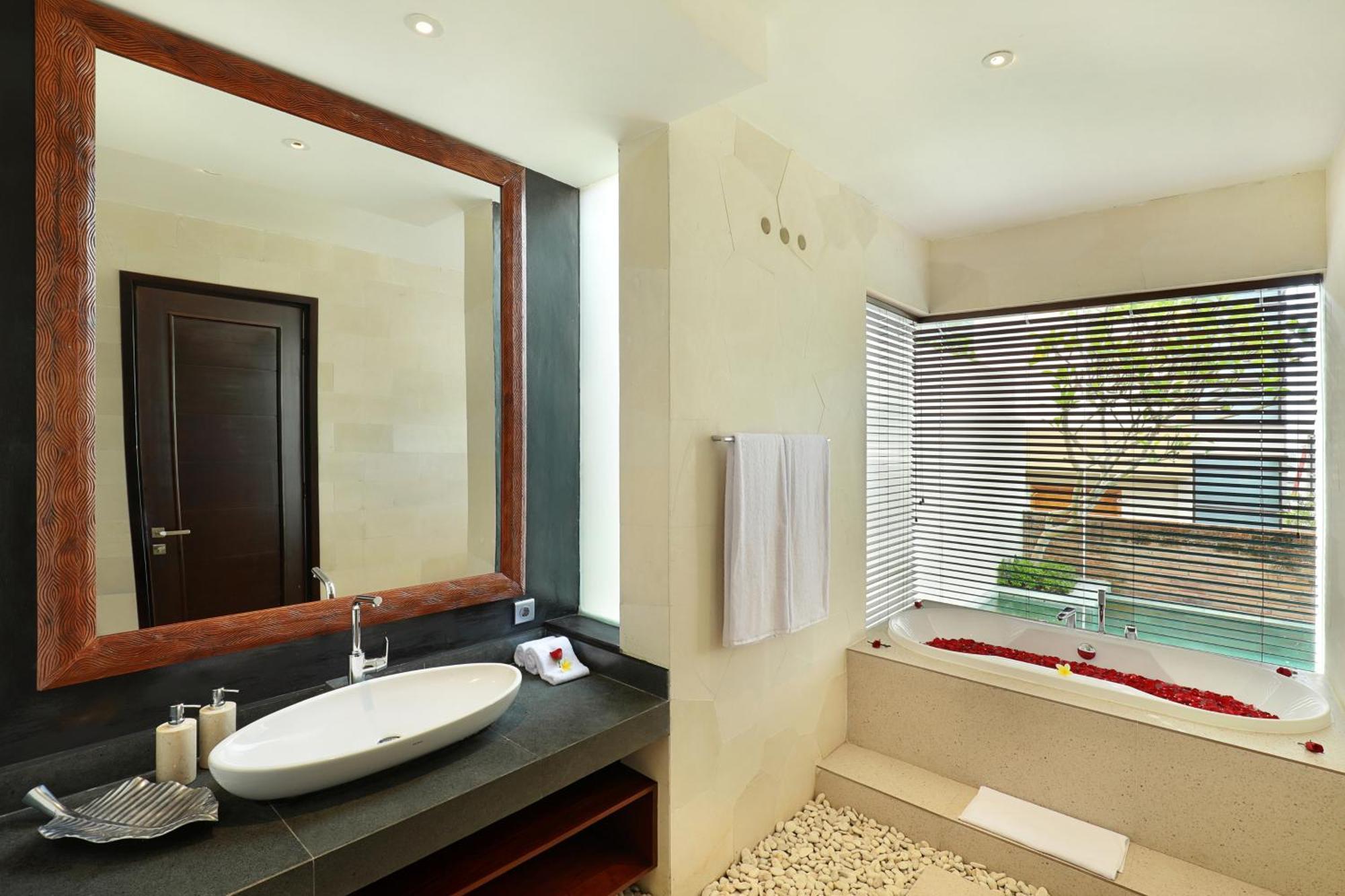 4-Br Private Pool Dharmawangsa Villa Kampial 10Min To Btdc Nusa Dua Ungasan  Bagian luar foto